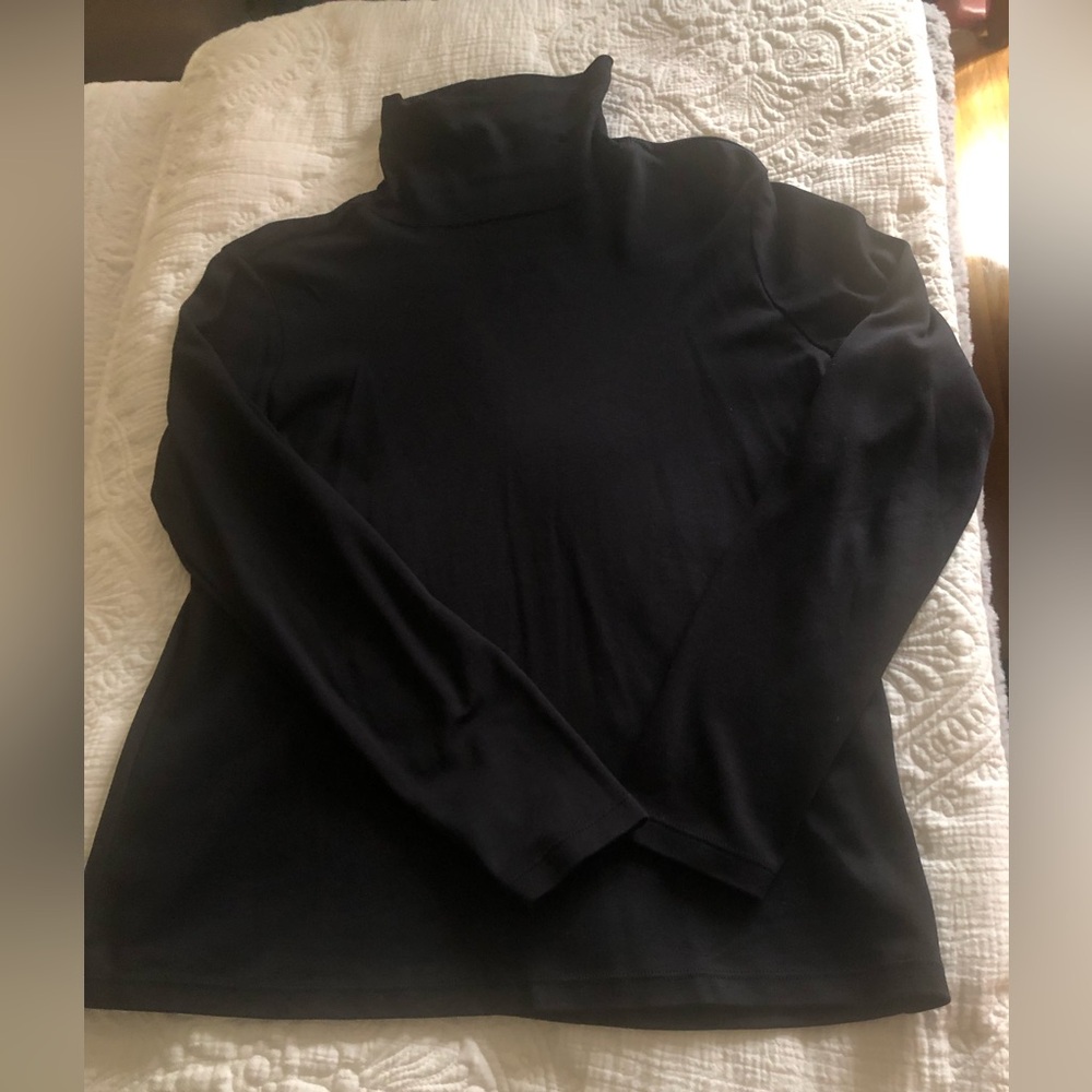 L.L. BEAN Black Supima Cotton Turtleneck - MEDIUM